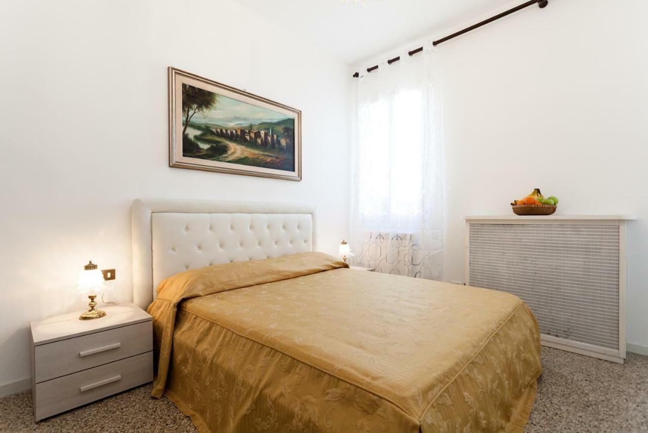 Prince Apartments Venice Exterior photo