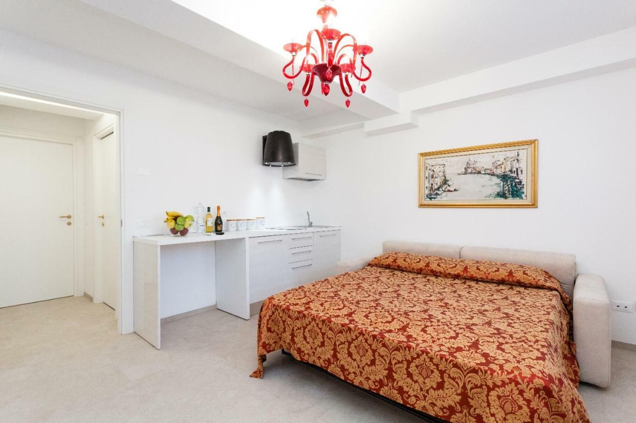 Prince Apartments Venice Exterior photo